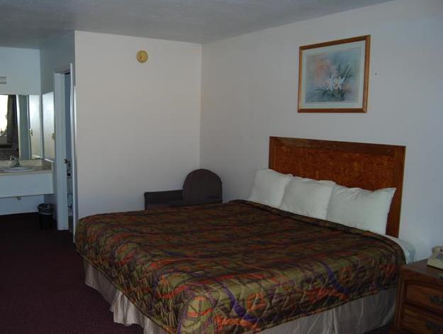 Budget Inn And Suites Siloam Springs Экстерьер фото