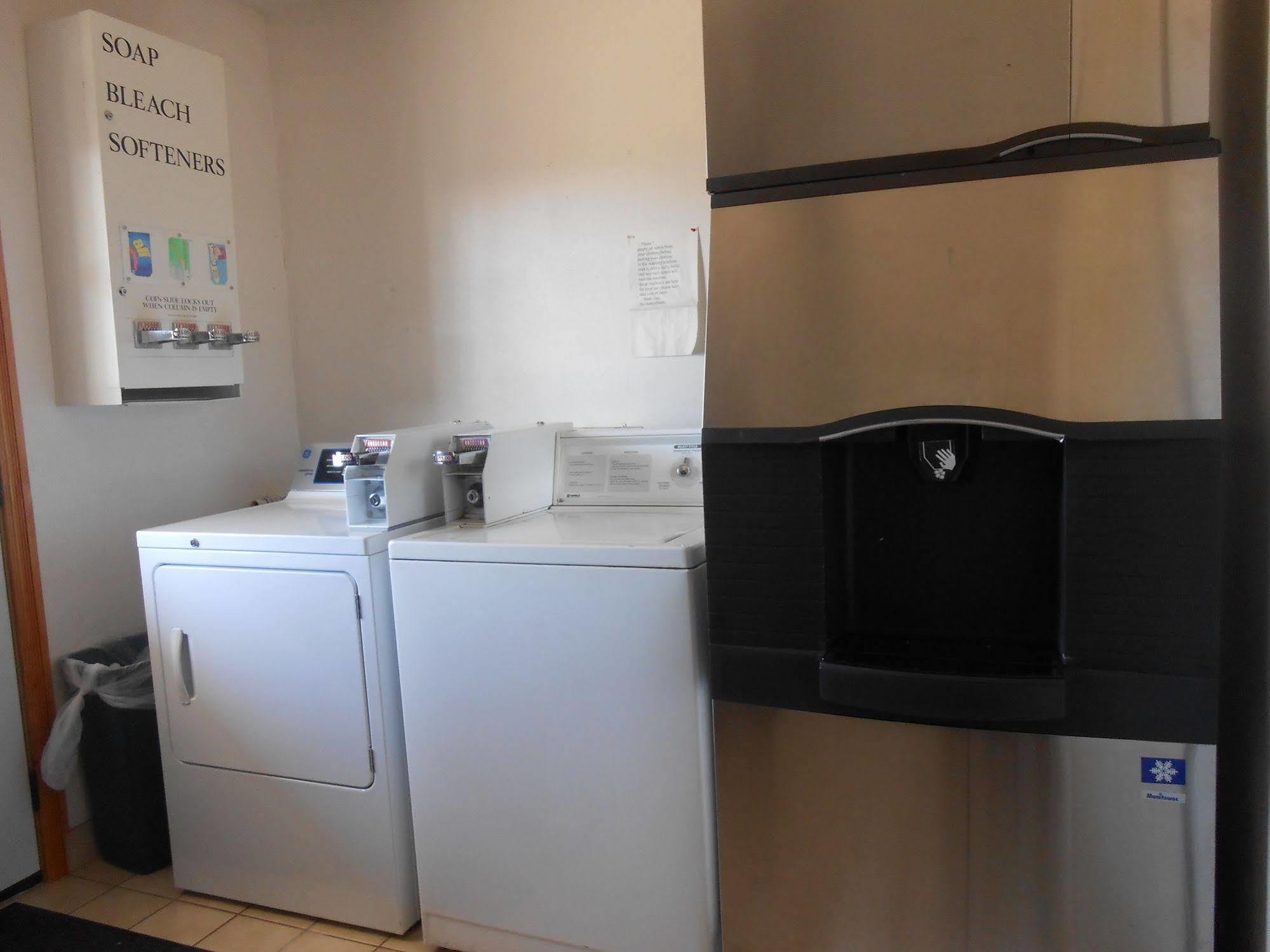 Budget Inn And Suites Siloam Springs Экстерьер фото