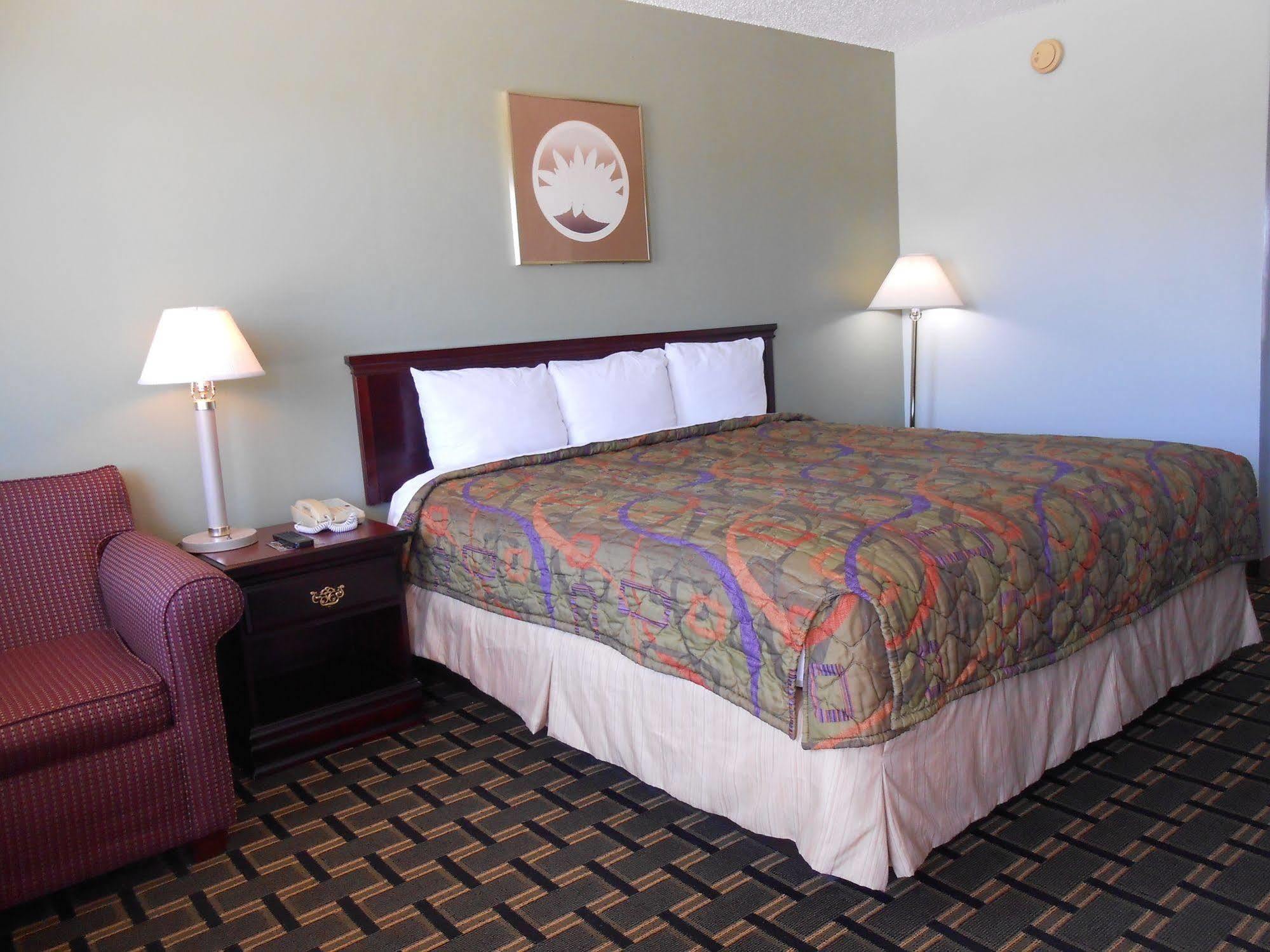 Budget Inn And Suites Siloam Springs Экстерьер фото